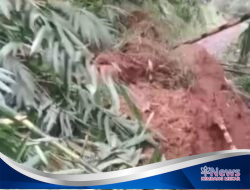 Longsor Tutup Akses Jalan Simpur – Dukuh Kali Urang, Kini Hanya Bisa Dilalui Pejalan Kaki