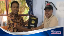 Dua Tahun Dinanti, Ijazah Warga Randudongkal Akhirnya Diserahkan