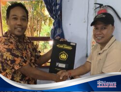 Dua Tahun Dinanti, Ijazah Warga Randudongkal Akhirnya Diserahkan